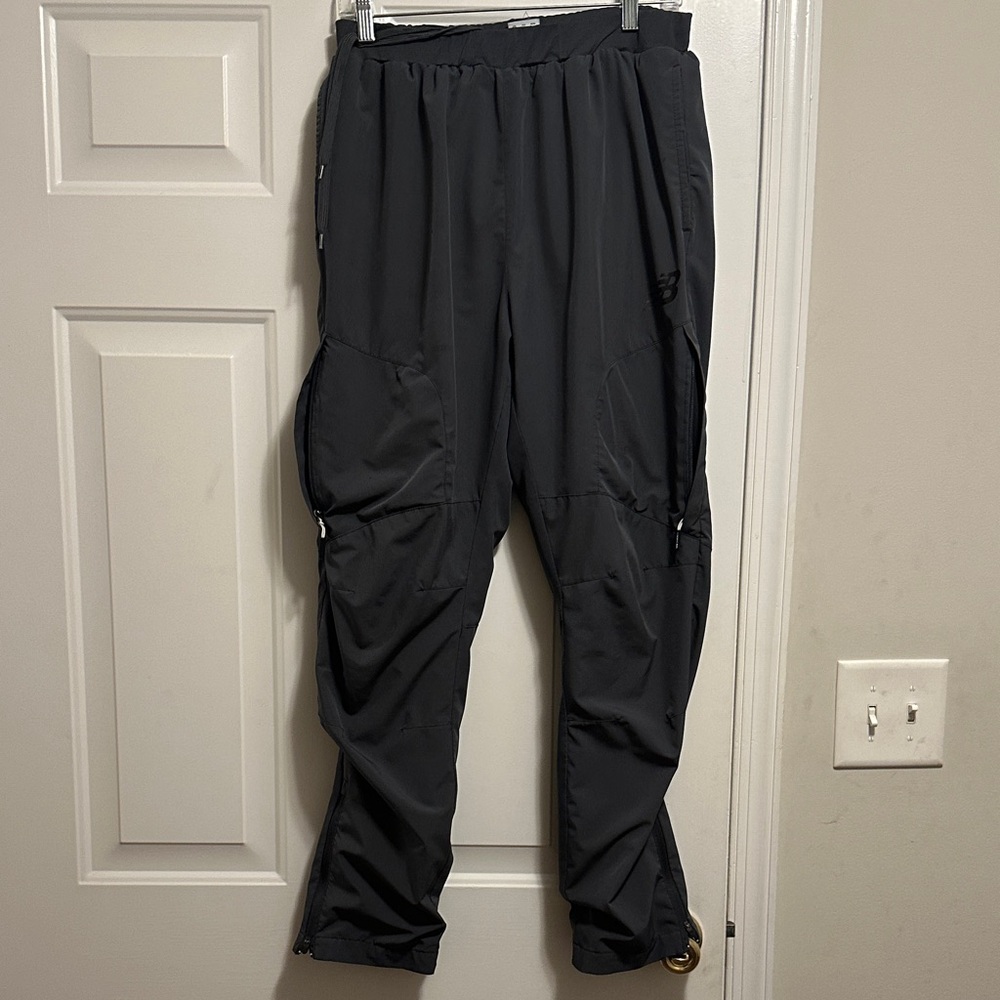 New Balance Men's Charcoal Cargo Pants